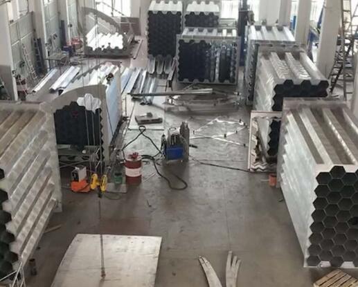 2205濕電宅男在线观看网址陽極管的性能分析
